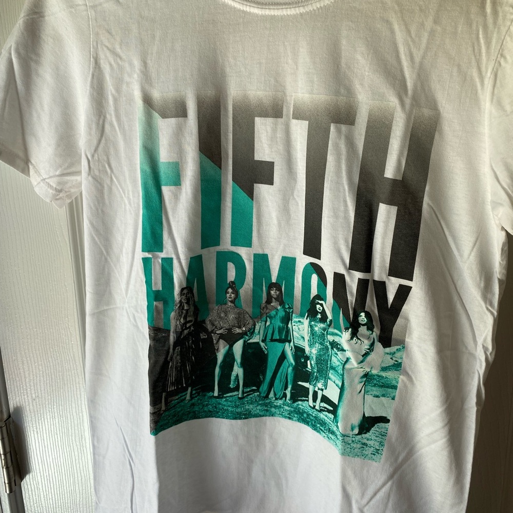 Fifth Harmony Concert Tee- white -Small - NWOT